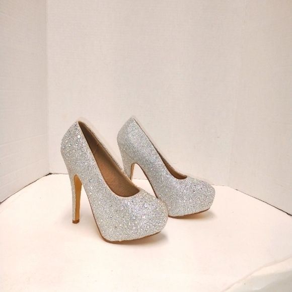 Delicacy silver rhinestone spike heels formal shoes Size: 6.5 - Picture 1 of 7